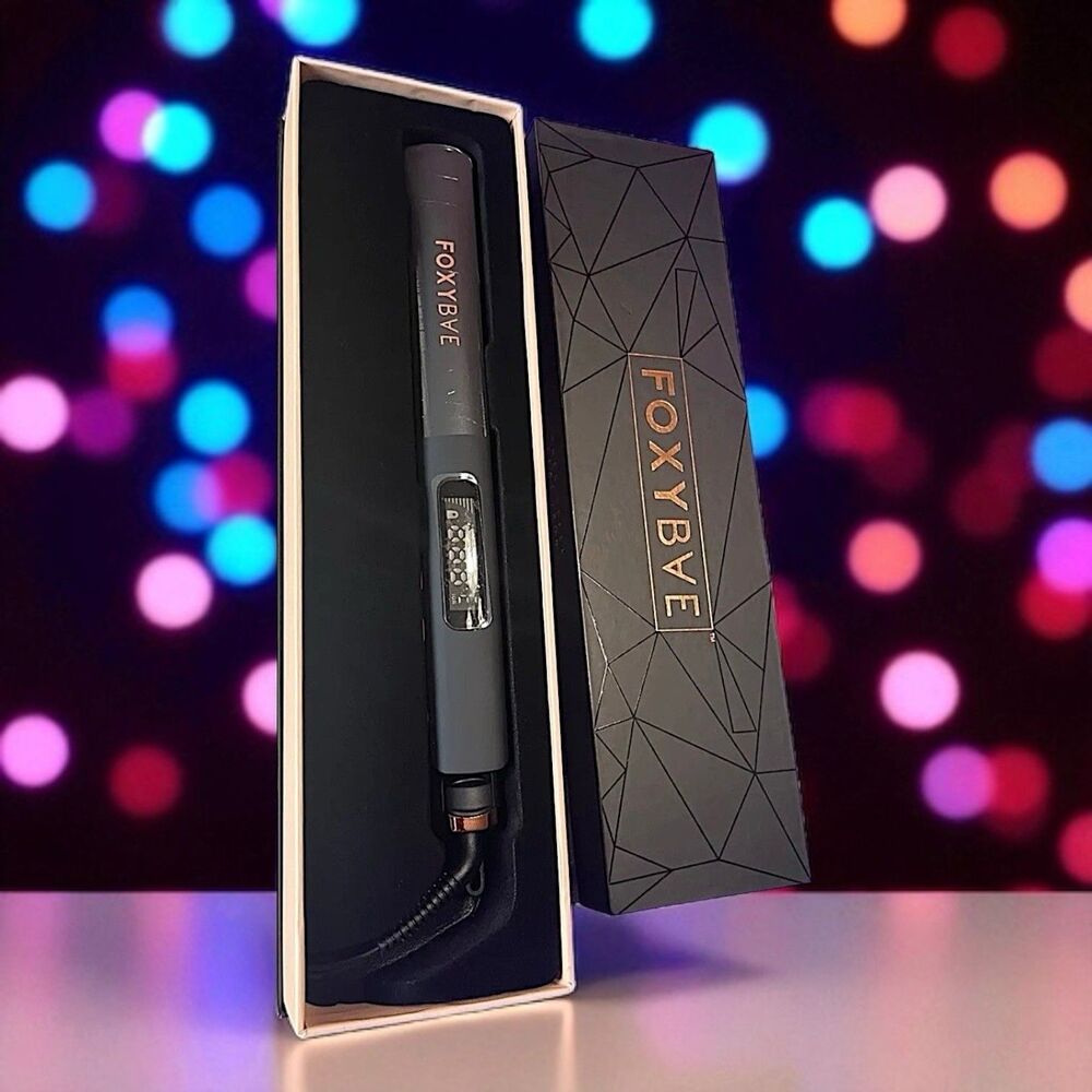 FOXYBAE ROSE GOLD TRÉS SLEEK FLAT IRON Brand New In Box Retail Value $179
